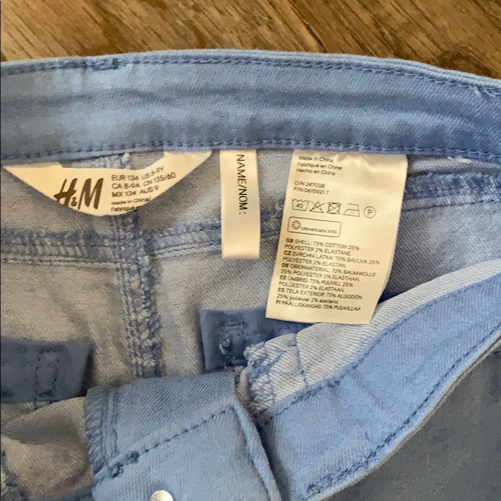 H&M capris - Picture 2 of 2